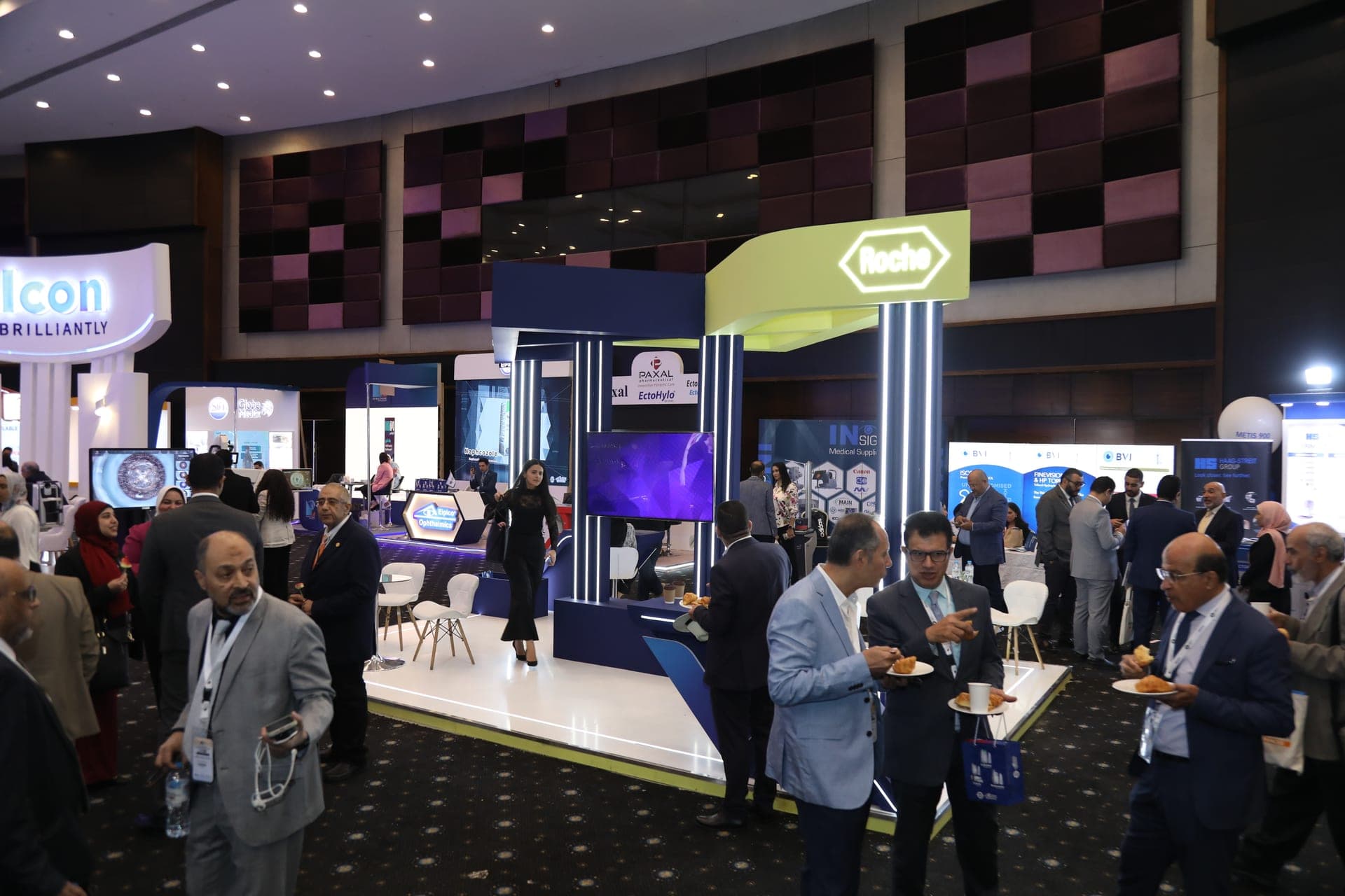 Roche Booth - Alex